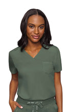 Load image into Gallery viewer, 7448 V-neck Tuck in
